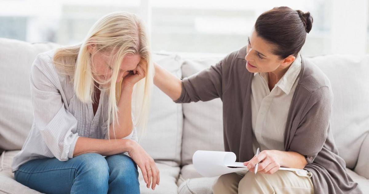 Diálogo y cuestionamiento socrático Diálogo socrático en acción