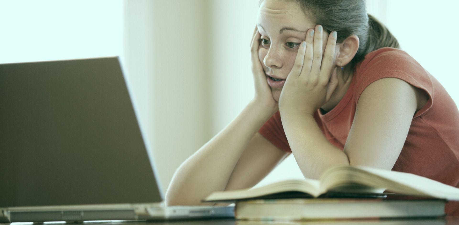 Motores de búsqueda y métodos para encontrar información Motores de búsqueda y métodos para encontrar información