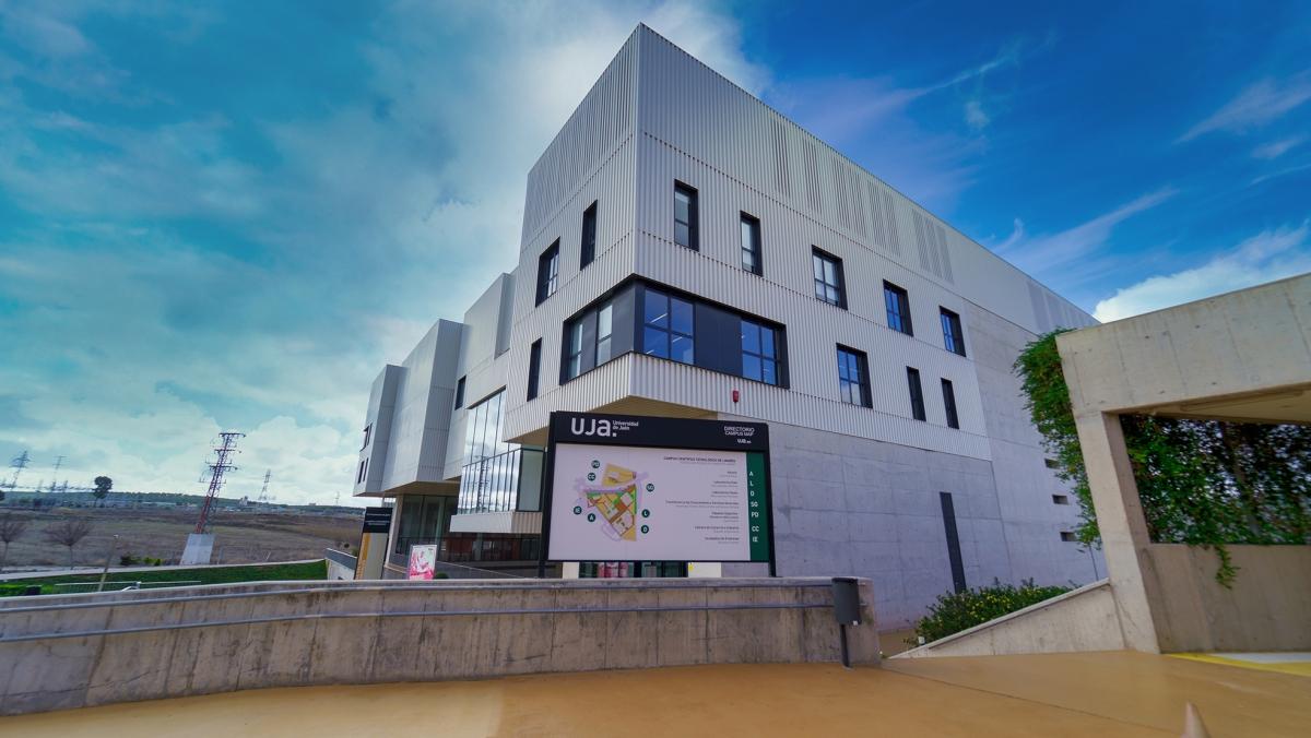 Acceso en línea a la Universidad de Jaén Acceso en línea a la Universidad de Jaén