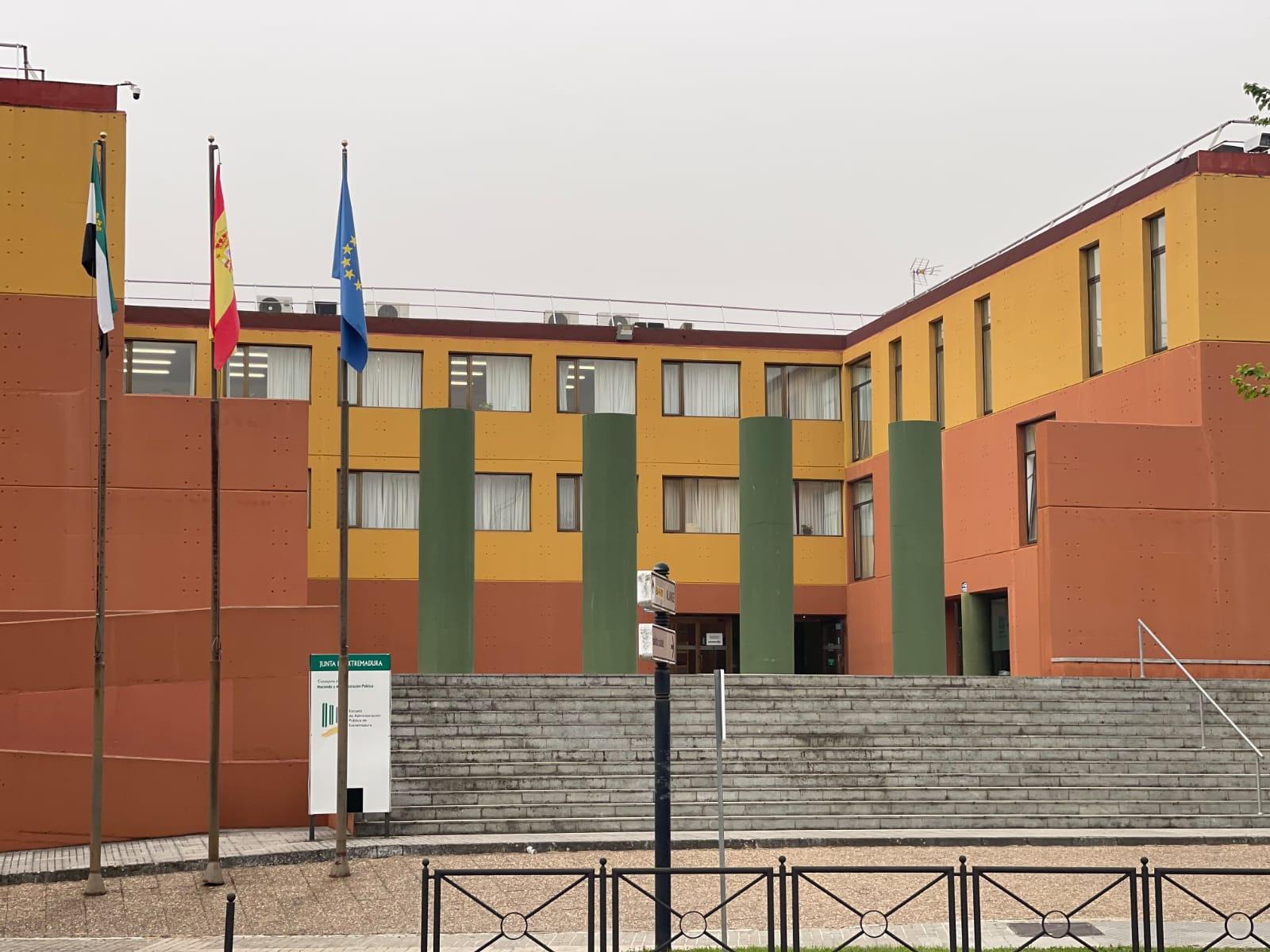 Escuela de Administración Pública de Extremadura Escuela de Administración Pública de Extremadura